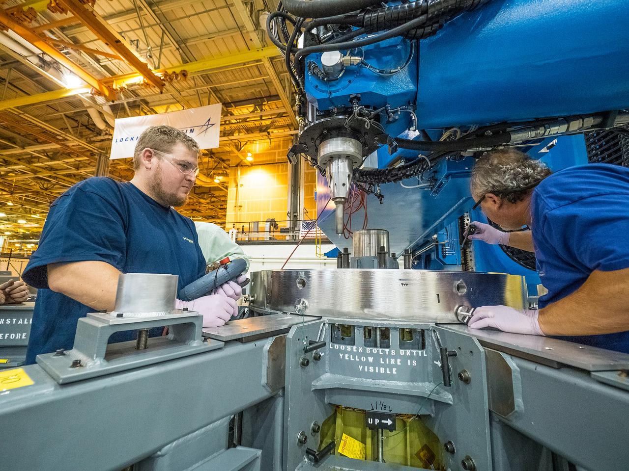 First weld of Orion Exploration Mission 1 crew module