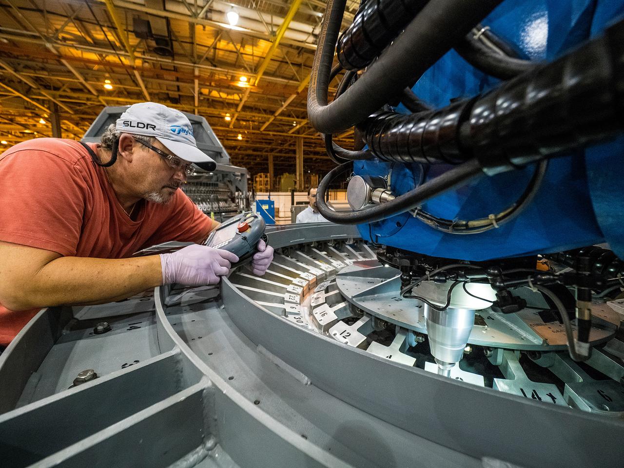 First weld of Orion Exploration Mission 1 crew module