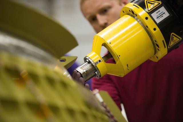 NASA image: Orion EM1 plug welds in PV2 and PV3