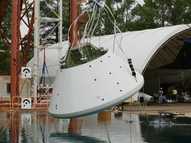 NASA image: Orion water drop test