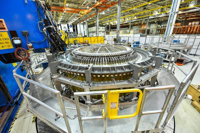 NASA image: Orion STA PV4 Weld