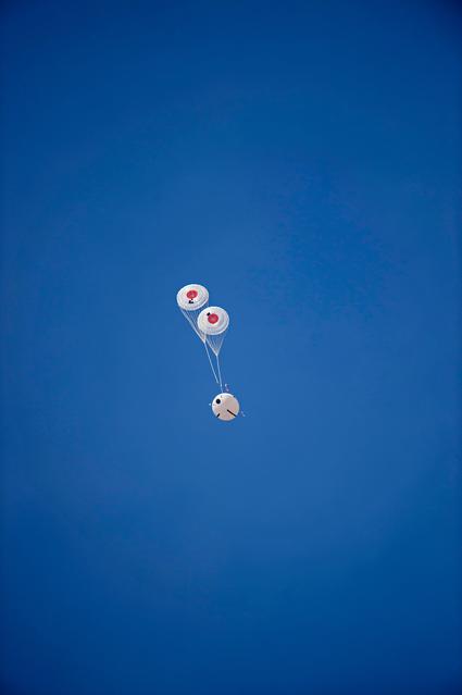 NASA image: 3-8-2017 Orion Parachute Test