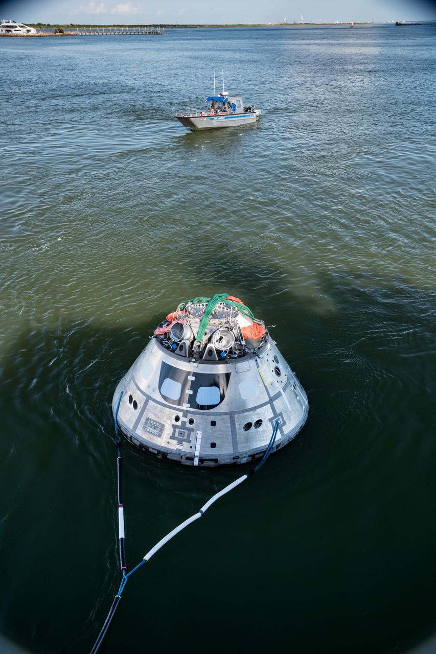 When astronauts return to Earth from destinations beyond the Moon in NASA’s Orion spacecraft and splashdown in the Pacific Ocean, they’ll still need to safely get out of the spacecraft and back on dry land. Using the waters off the coast of Galveston, Texas, a NASA and Department of Defense team test Orion exit procedures in a variety of scenarios on July 11, 2017. Part of Batch images transfer from Flickr.