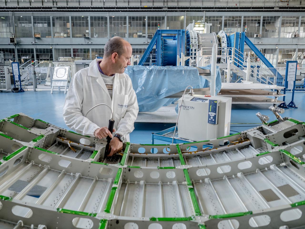 While engineers in Europe continue to outfit the Orion spacecraft’s service module for Artemis I in preparation for shipment to NASA’s Kennedy Space Center in Florida next year, work is already beginning on the service module that will power, propel, cool and provide air and water for the first crewed mission in the Orion spacecraft in the early 2020s. On Sept. 19, 2017, technicians at Thales Alenia in Turin, Italy, work on the primary structure of the European Service Module that will carry astronauts in Orion beyond the Moon during Artemis II. ESA (European Space Agency) and its contractors are providing Orion’s service module for its first two missions atop the Space Launch System rocket. NASA is leading the next steps in human space exploration and will send astronauts to the vicinity of the Moon to build and test the systems needed for challenging missions to deep space destinations including Mars. NASA is working with domestic and international partners to solve the great challenges of deep space exploration.