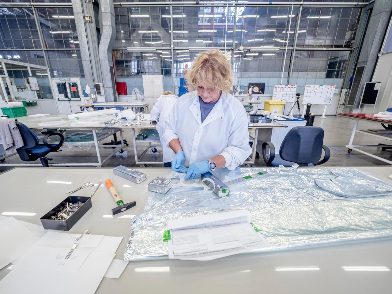 While engineers in Europe continue to outfit the Orion spacecraft’s service module for Artemis I in preparation for shipment to NASA’s Kennedy Space Center in Florida next year, work is already beginning on the service module that will power, propel, cool and provide air and water for the first crewed mission in the Orion spacecraft in the early 2020s. On Sept. 19, 2017, technicians at Thales Alenia in Turin, Italy, work on the primary structure of the European Service Module that will carry astronauts in Orion beyond the Moon during Artemis II. ESA (European Space Agency) and its contractors are providing Orion’s service module for its first two missions atop the Space Launch System rocket. NASA is leading the next steps in human space exploration and will send astronauts to the vicinity of the Moon to build and test the systems needed for challenging missions to deep space destinations including Mars. NASA is working with domestic and international partners to solve the great challenges of deep space exploration.