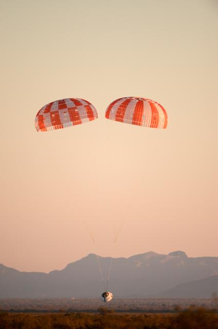 NASA image: Orion Parachute Test - Dec. 2017