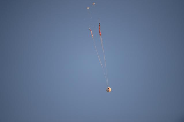 NASA image: Orion Parachute Test - Dec. 2017