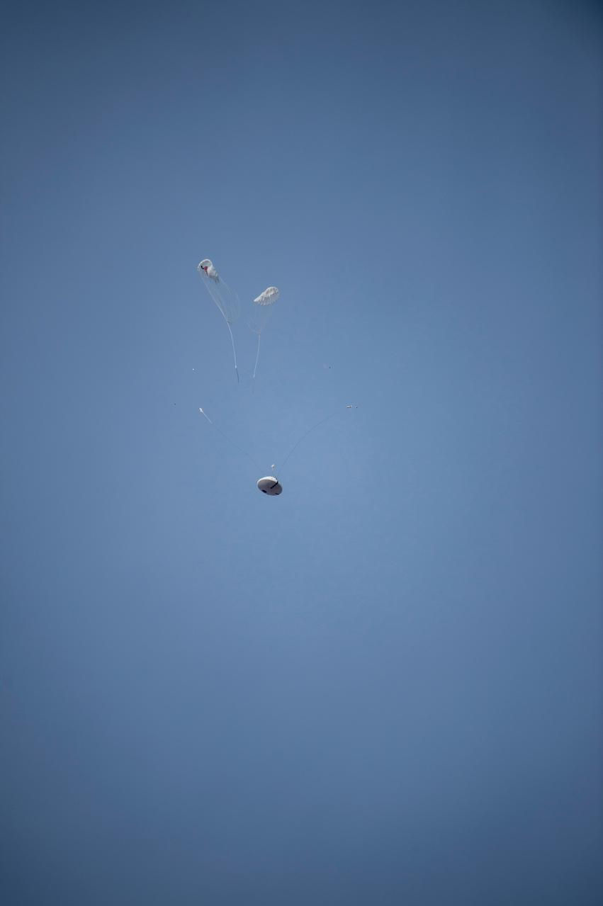 NASA successfully tested the Orion spacecraft’s parachute system on March 16, 2018 at the U.S. Army Proving Ground in Yuma, Arizona. It was the first time engineers intentionally failed one of the system’s three Forward Bay Cover parachutes. The Forward Bay Cover protects the upper part of Orion throughout its mission, but must be jettisoned during landing so the rest of Orion’s parachutes can deploy. Engineers are nearing completion of the series of tests to qualify the parachute system for flights with crew.