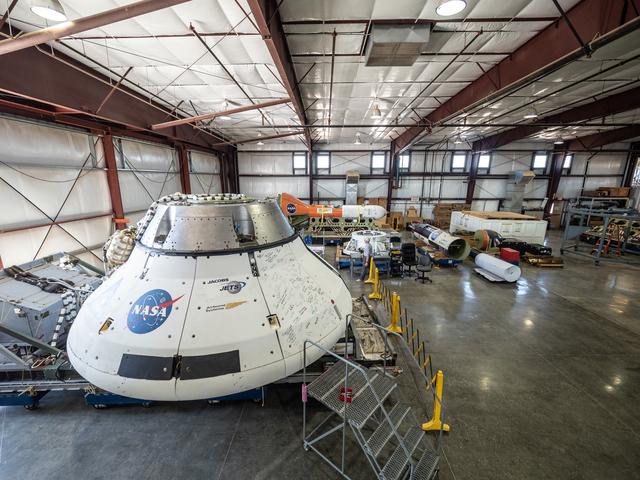 NASA image: Preparing for final drop test in Yuma