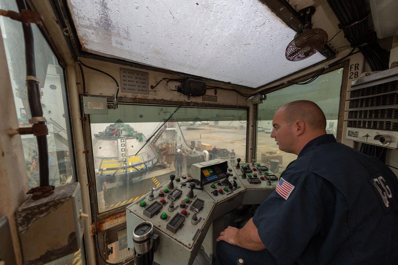 The Orion Crew Module Uprighting System (CMUS) and Neutral Buoyancy Laboratory team completed two successful sea tests off the coast of Galveston, Texas, Dec. 1-3, 2018. CMUS is designed to inflate five bags after the Orion spacecraft and its crew splash down after returning from deep space missions, enabling the capsule to upright itself. NASA partnered with United States Coast Guard and Air Force and Texas A&M Galveston teams to perform the tests operations.