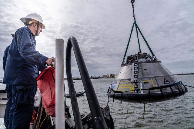 NASA image: Orion's Crew Module Uprighting System Test