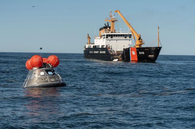 NASA image: Orion's Crew Module Uprighting System Test