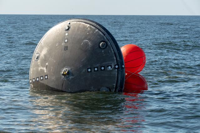 NASA image: Orion's Crew Module Uprighting System Test