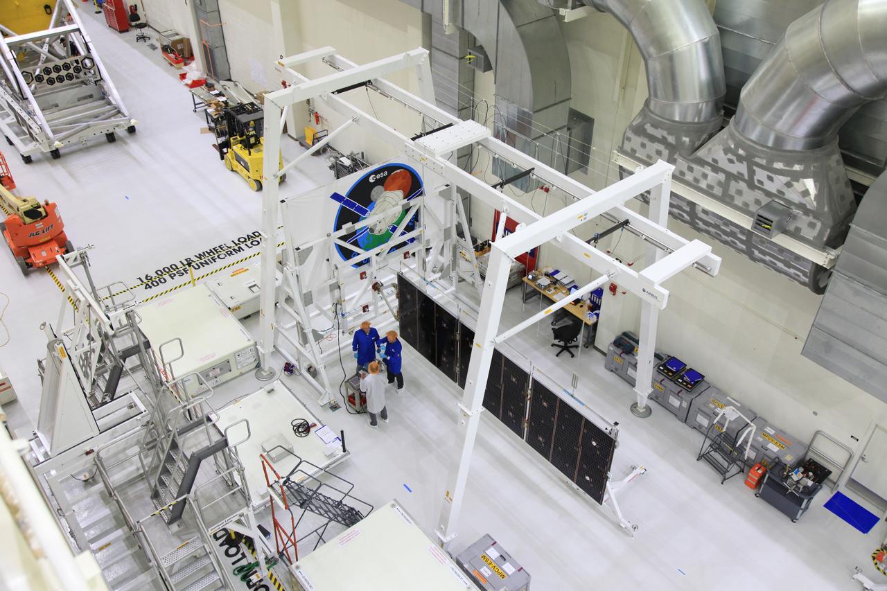 The crew and service module for Artemis I continue preparations for mating inside the Operations and Checkout (O&C) Building High Bay at Kennedy Space Center on March 21, 2019. Alongside, the pressure vessel for Artemis II is undergoing install of its secondary structure.