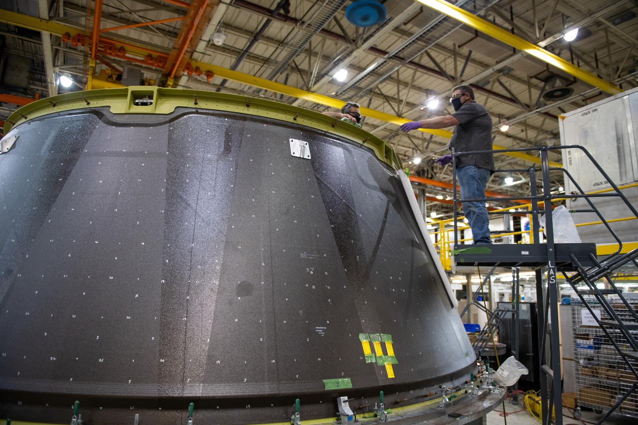 This week, NASA is taking preliminary steps to resume @NASA_SLS core stage production. Limited crews will return to #NASAMichoud to perform critical work essential to the agency's #Artemis program and our return to the Moon.