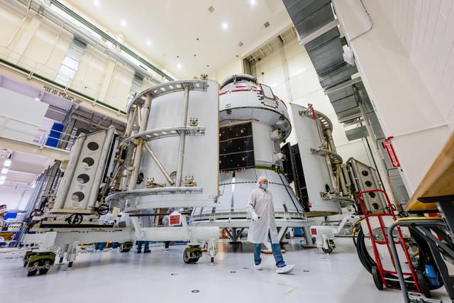 NASA image: Artemis I Orion