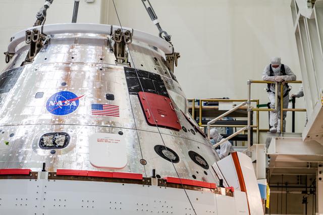 NASA image: Orion ready for fueling