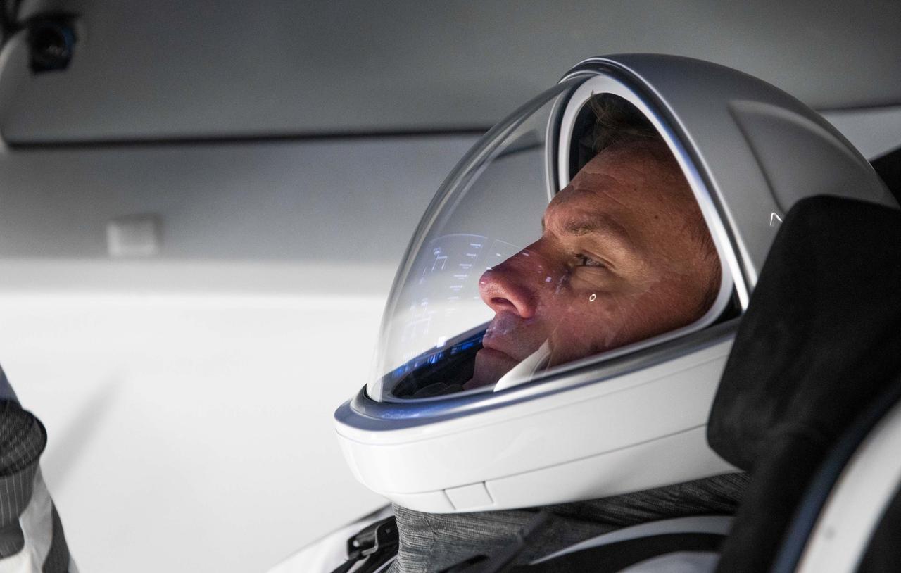 jsc2022e068649 (Aug. 17, 2022) --- SpaceX Crew-5 Pilot Josh Cassada of NASA is pictured during a Crew Dragon cockpit training session at SpaceX headquarters in Hawthorne, California. Credit: SpaceX