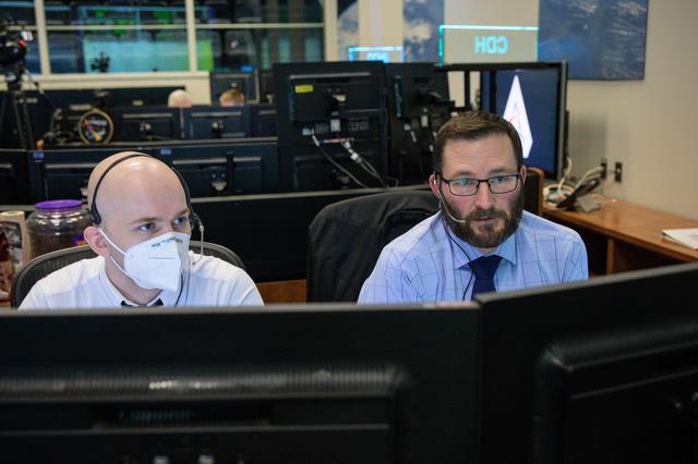 NASA image: Flight Day 16: Mission Control during Distant Retrograde Departure