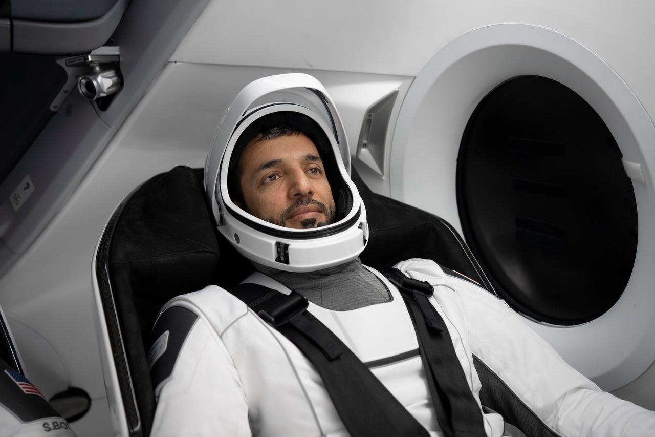 jsc2023e005760 (Jan. 30, 2023) --- Mohammed bin Rashid Space Centre astronaut and SpaceX Crew-6 Mission Specialist Sultan Alneyadi is pictured during a Crew Dragon cockpit training session at SpaceX headquarters in Hawthorne, California. Credit: SpaceX