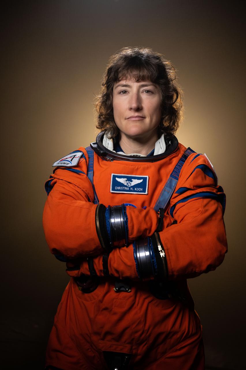  NASA Astronaut Christina Hammock Koch will be making her second flight to space on the Artemis II mission, serving as a mission specialist. Koch served as flight engineer aboard the space station for Expedition 59, 60, and 61. Koch set a record for the longest single spaceflight by a woman with a total of 328 days in space and participated in the first all-female spacewalks. Photographer: Robert Markowitz