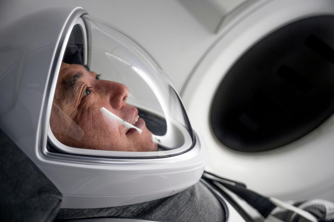 jsc2023e045333 - NASA's SpaceX Crew-7 mission specialist Satoshi Furukawa is pictured during a training at SpaceX headquarters in Hawthorne, California, prior to his mission. Credit: SpaceX 