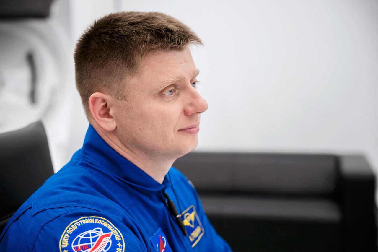 jsc2023e066239 (Oct. 15, 2023) --- Roscosmos cosmonaut and SpaceX Crew-8 Mission Specialist Alexander Grebenkin participates in preflight mission training at SpaceX headquarters in Hawthorne, California. Credit: SpaceX