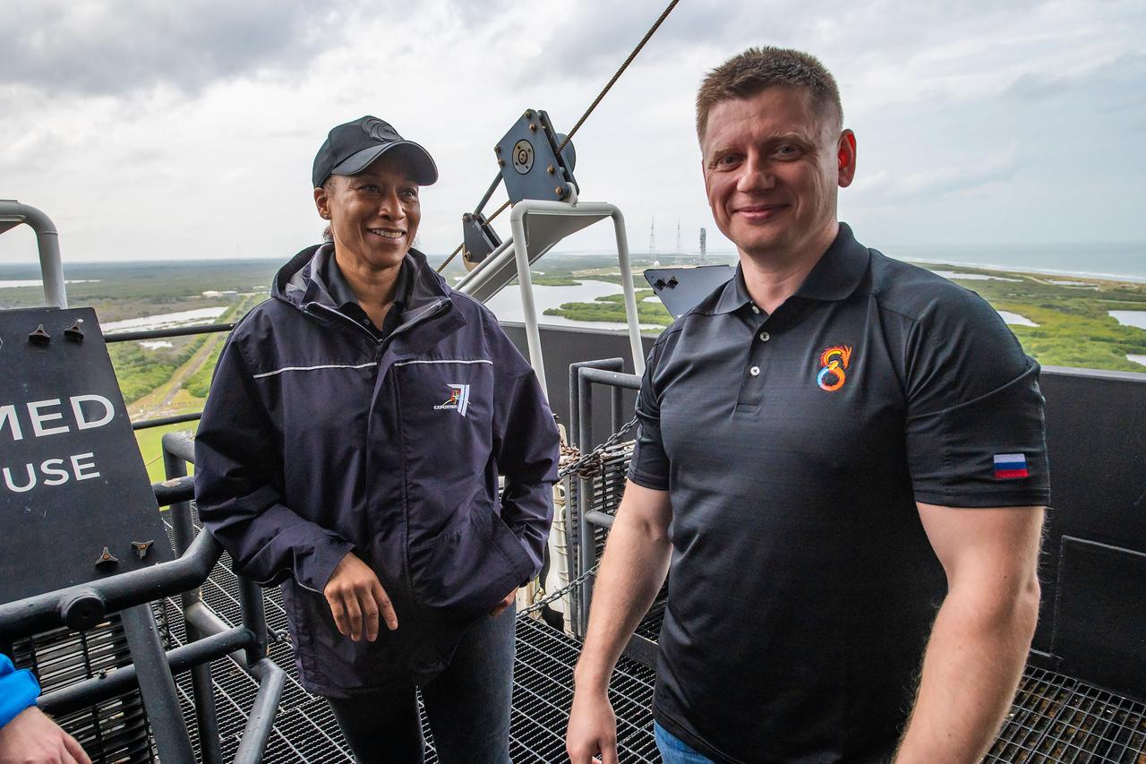 jsc2024e005954 (Jan. 12, 2024) --- NASA Astronaut Jeanette Epps and Roscosmos Cosmonaut Alexander Grebenkin participate in the Crew Equipment Interface Test at NASA’s Kennedy Space Center in Florida to rehearse launch day activities and get a close look at the spacecraft that will take them to the International Space Station. Credit: SpaceX