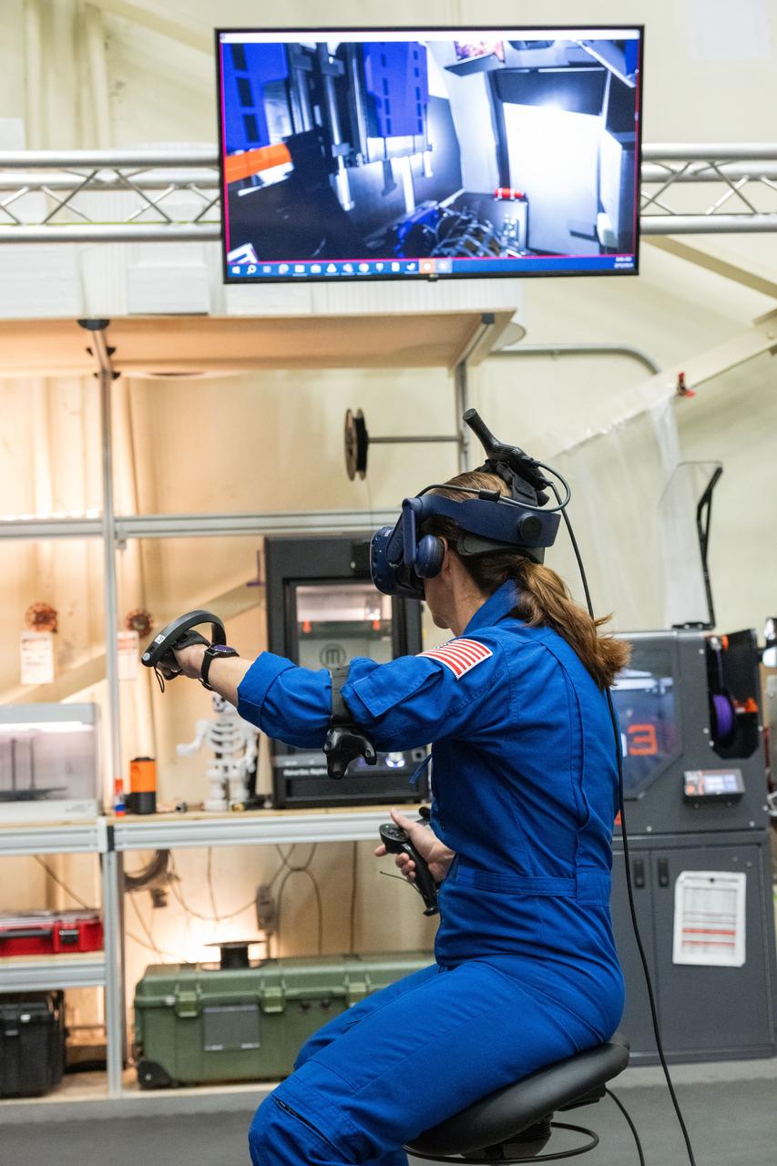 NASA astronaut Nicole Mann participates in virtual reality testing of the Gateway lunar space station to ensure its comfort and safety when astronauts live and conduct science there on future Artemis missions.   PHOTO DATE:  02-13-24 LOCATION:  Bldg. 15 - VR Lab SUBJECT:  Photographic support for Gateway Web Feature: VR Technology for Interior Gateway Training with astronaut Nicole Mann PHOTOGRAPHER:  Photo Credit: NASA / Bill Stafford