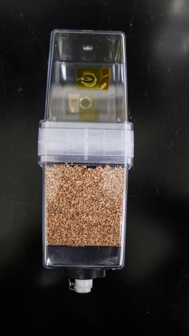 jsc2024e016232 (9/20/2023) --- Plant Growth System (PGS) that is used for the C4 Photosynthesis in Space (C4 Space) (APEX-09) investigation. APEX-09 observes two plant species with differing mechanisms for capturing CO2 during photosynthesis. Researchers hope to gain understanding of photosynthesis in space and examine how microgravity affects different plants and their unique metabolic pathways. Image courtesy of Dr. Handakumbura.