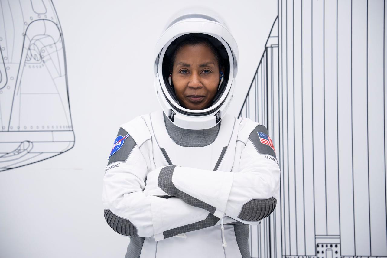 jsc2024e050138 (May 27, 2024) --- NASA’s SpaceX Crew-9 Mission Specialist Stephanie Wilson is pictured in her flight suit during training at SpaceX headquarters in Hawthorne, California. Credit: SpaceX