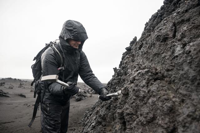 NASA image: Artemis II Crew geology training in Iceland - jsc2024e055294