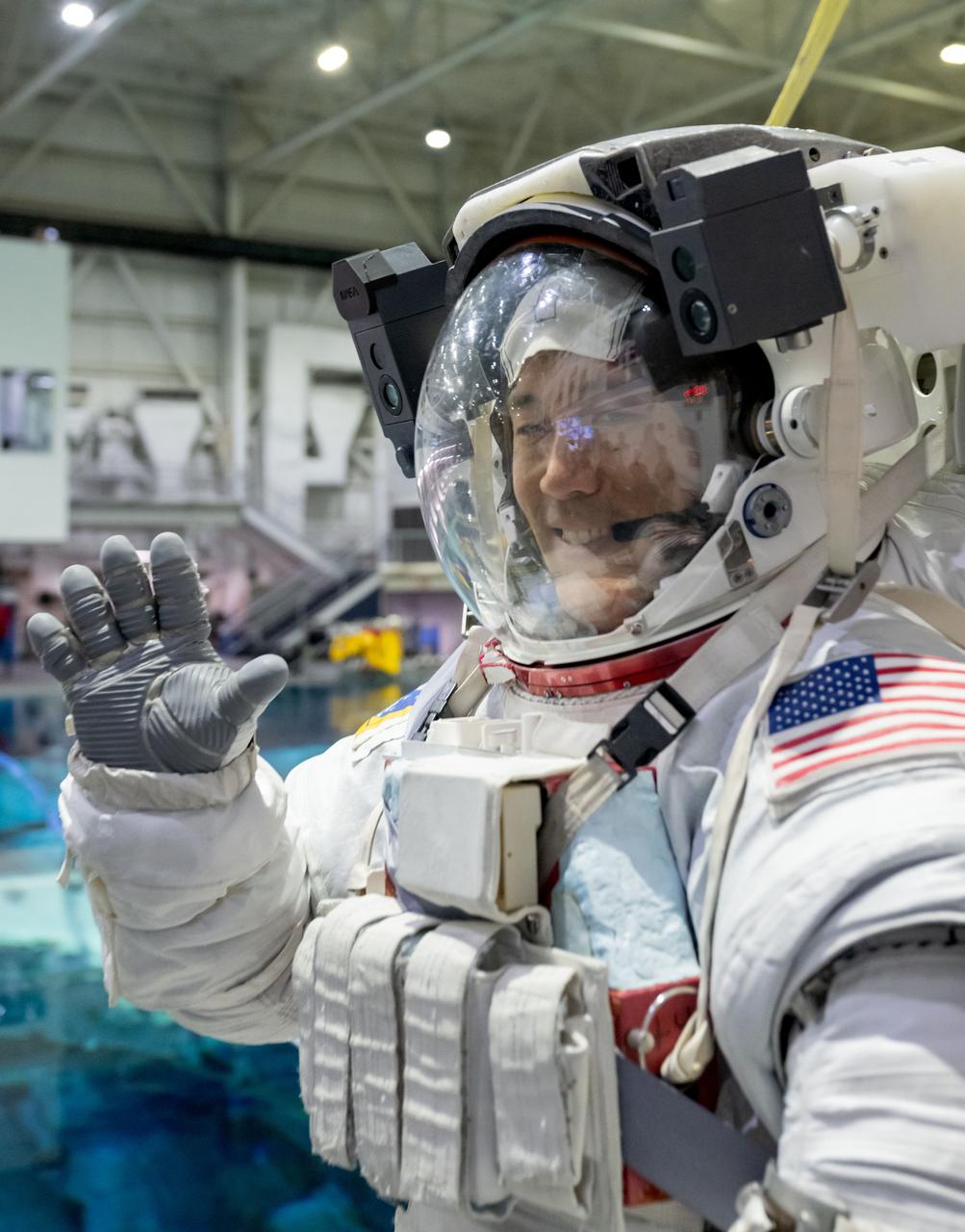 jsc2024e066564 (Oct. 8, 2024) --- NASA astronaut and Soyuz MS-27 crew member Jonny Kim undergoes International Space Station Extravehicular Activity (EVA) maintenance training, or spacewalk training, at Jonson’s Neutral Buoyancy Laboratory.