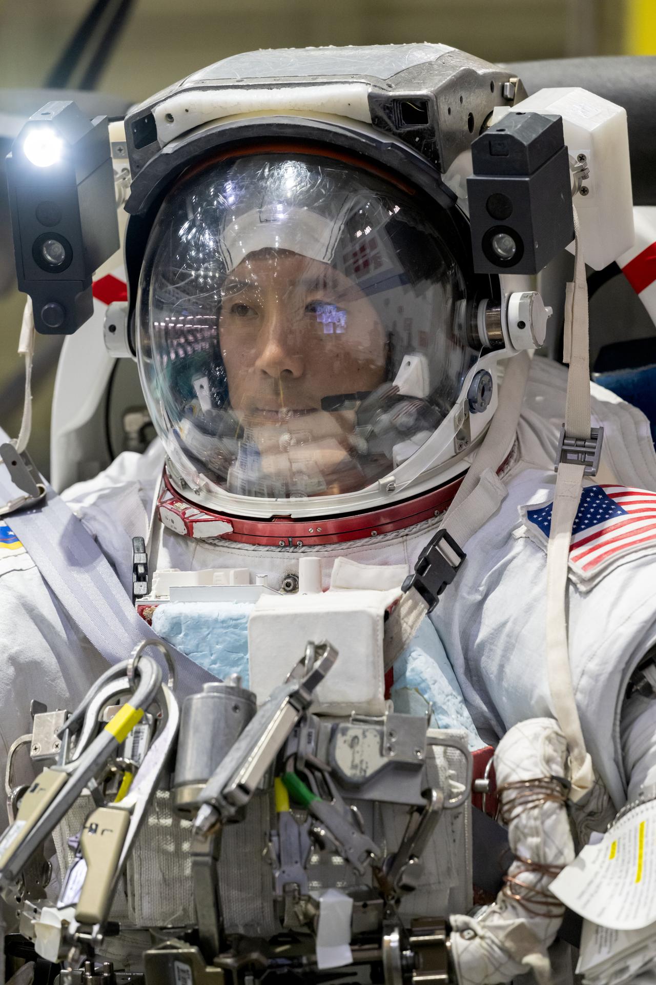 NASA astronaut and Soyuz MS-27 crew member Jonny Kim undergoes International Space Station Extravehicular Activity (EVA) maintenance training, or spacewalk training, at Jonson’s Neutral Buoyancy Laboratory.