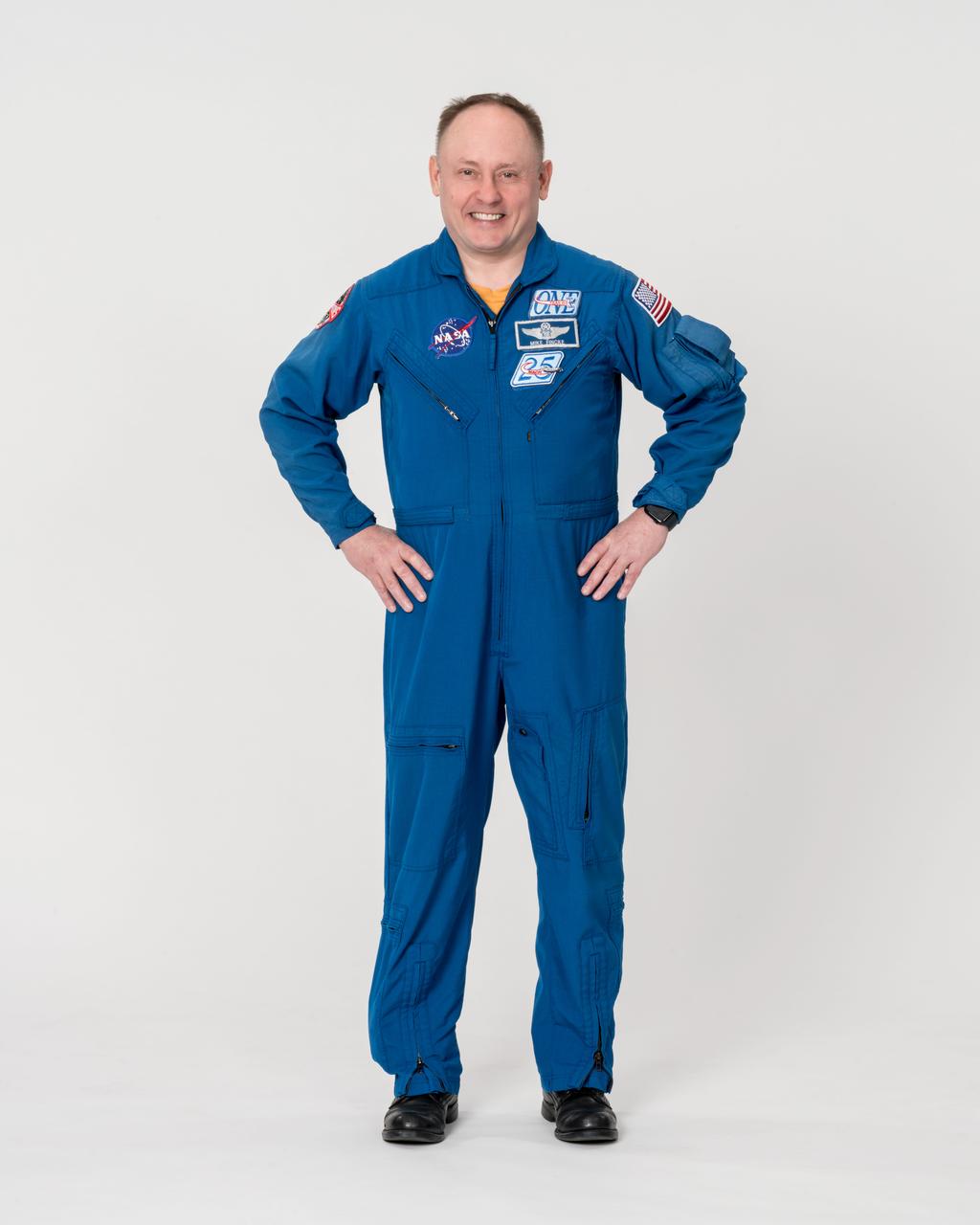 jsc2025e011988_alt (Feb. 26, 2025) --- NASA astronaut and pilot for NASA’s SpaceX Crew-11 mission Mike Fincke poses for a portrait at NASA's Johnson Space Center in Houston, Texas. Credit: NASA/Robert Markowitz