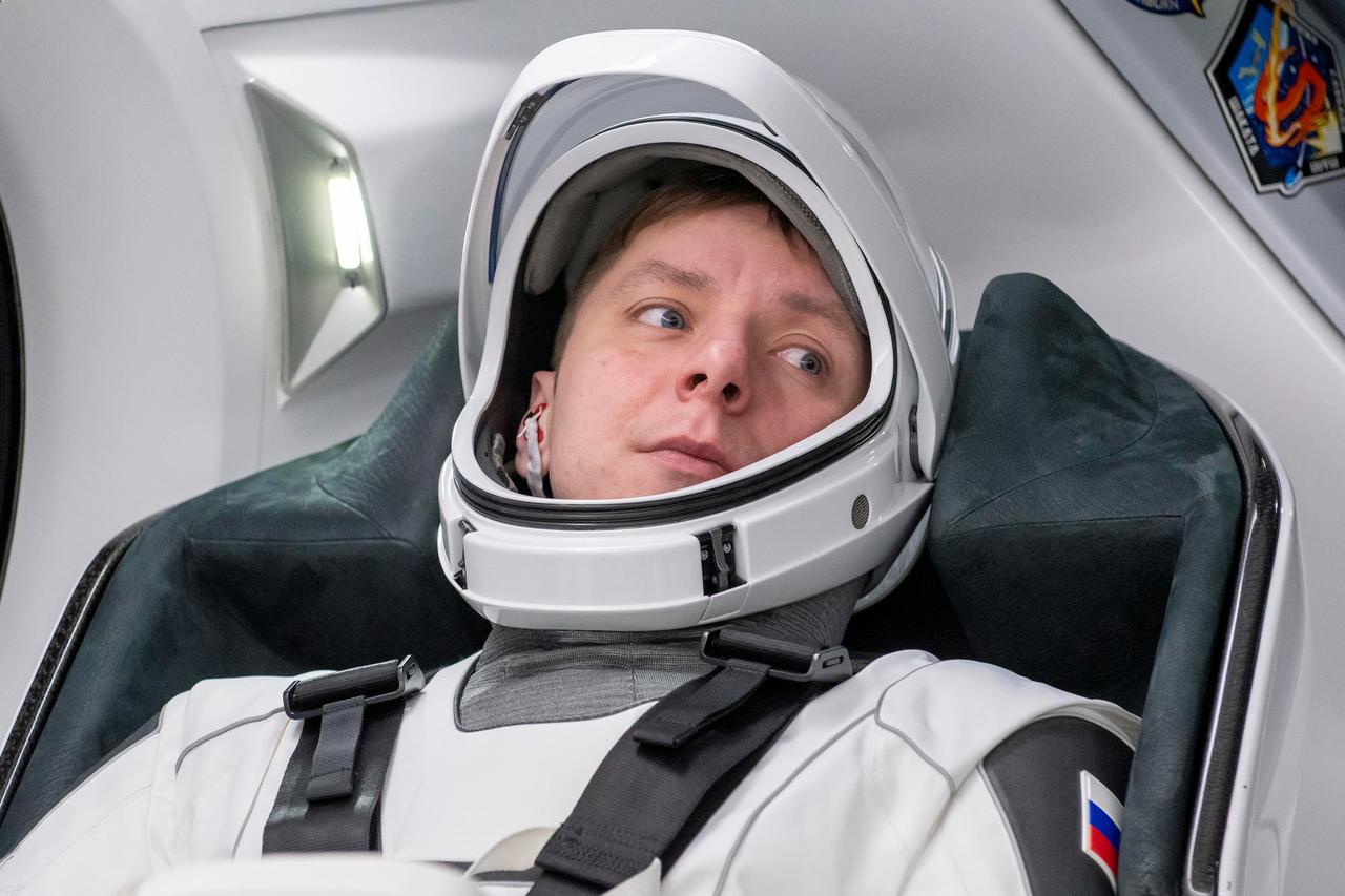 jsc2025e012275 - (February 17, 2025) --- Roscosmos cosmonaut and SpaceX Crew-10 Mission Specialist Kirill Peskov in his flight suit at NASA's Kennedy Space Center in Florida.