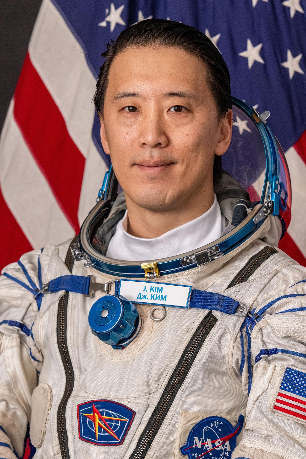 NASA astronaut and Soyuz MS-27 Flight Engineer Jonny Kim poses for a portrait in his Sokol launch and entry suit at the Gagarin Cosmonaut Training Center in Star City, Russia.