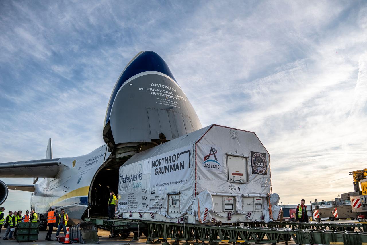 Gateway’s HALO (Habitation and Logistics Outpost) departs Italy en route to Arizona, where it will undergo final outfitting at Northrop Grumman’s facility in Gilbert ahead of its launch to lunar orbit. The module’s primary structure was fabricated by Thales Alenia Space in Turin. 