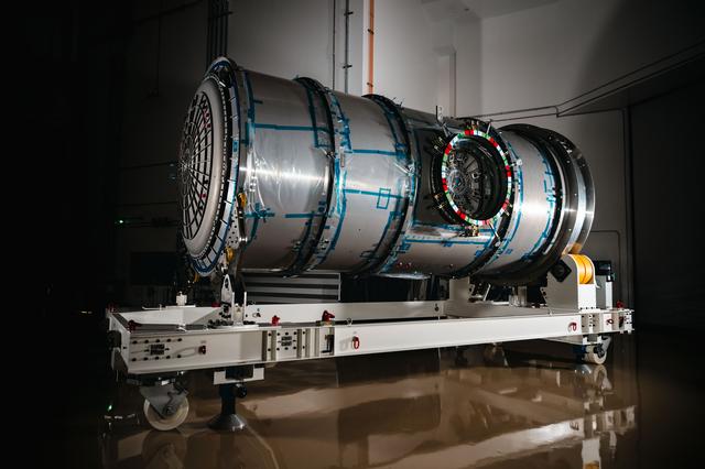 NASA image: Gateway's HALO Arrives in Arizona for Final Outfitting (jsc2025e036496)