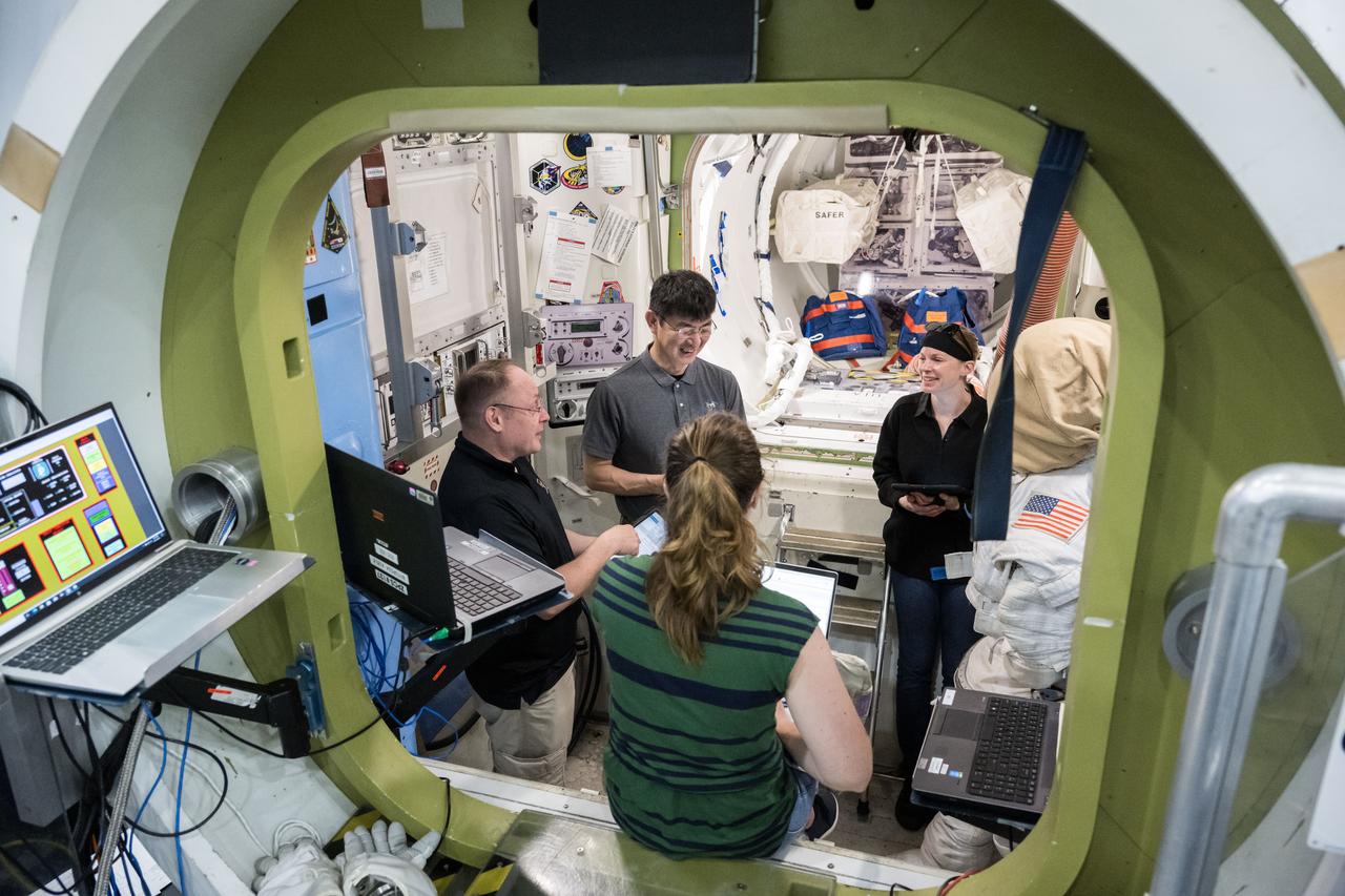 jsc2025e038710 (May 15, 2025) --- NASA astronauts Zena Cardman and Mike Fincke, and JAXA astronaut Kimiya Yui of NASA’s SpaceX Crew-11 crew trains for their International Space Station mission inside a mockup at NASA’s Johnson Space Center in Houston, Texas. Credit: NASA/Helen Arase Vargas