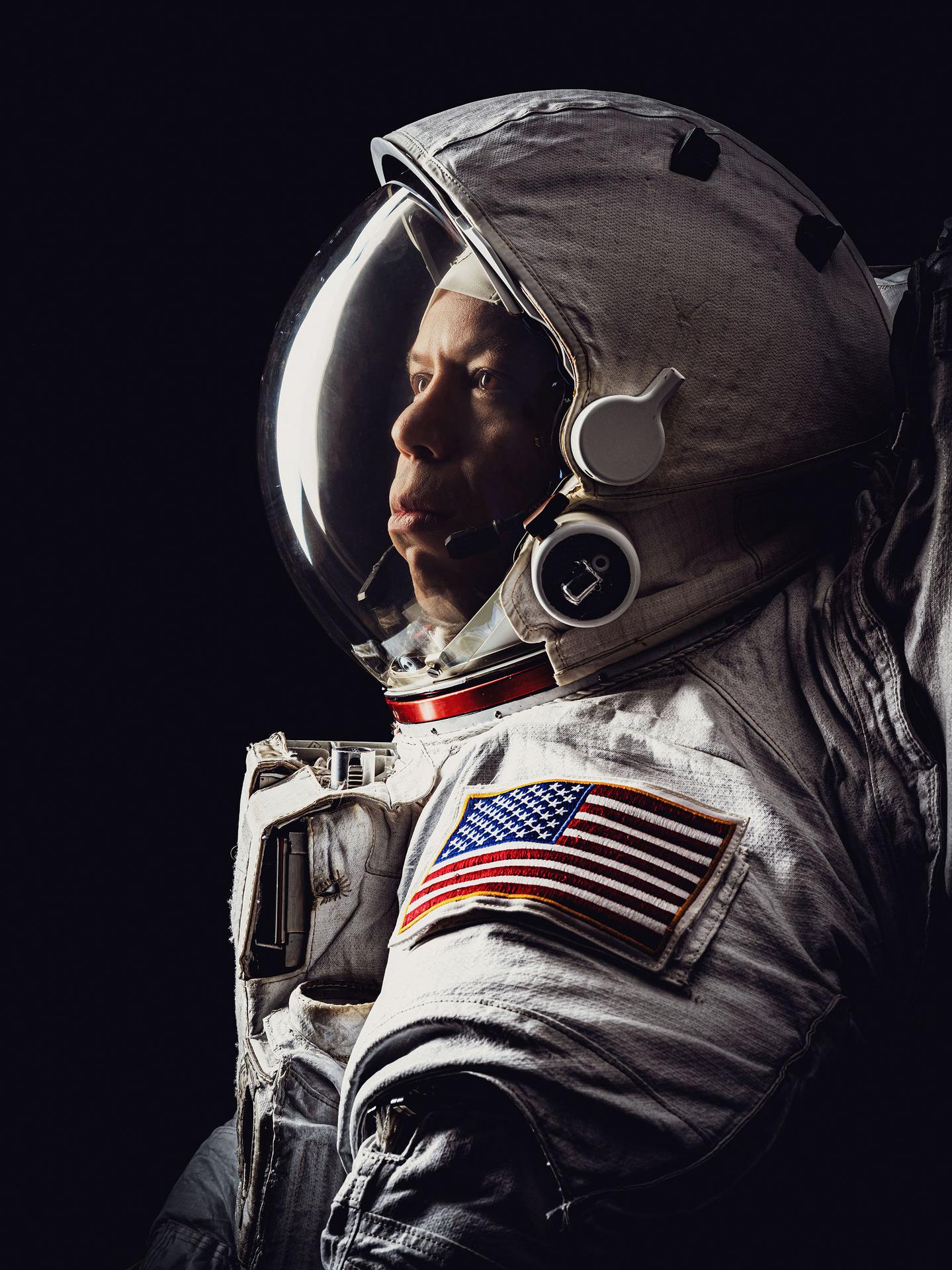 Official NASA portrait of Expedition 74 crew member Christopher Williams in an EMU space suit. Photo Credit: (NASA/Bill Stafford)