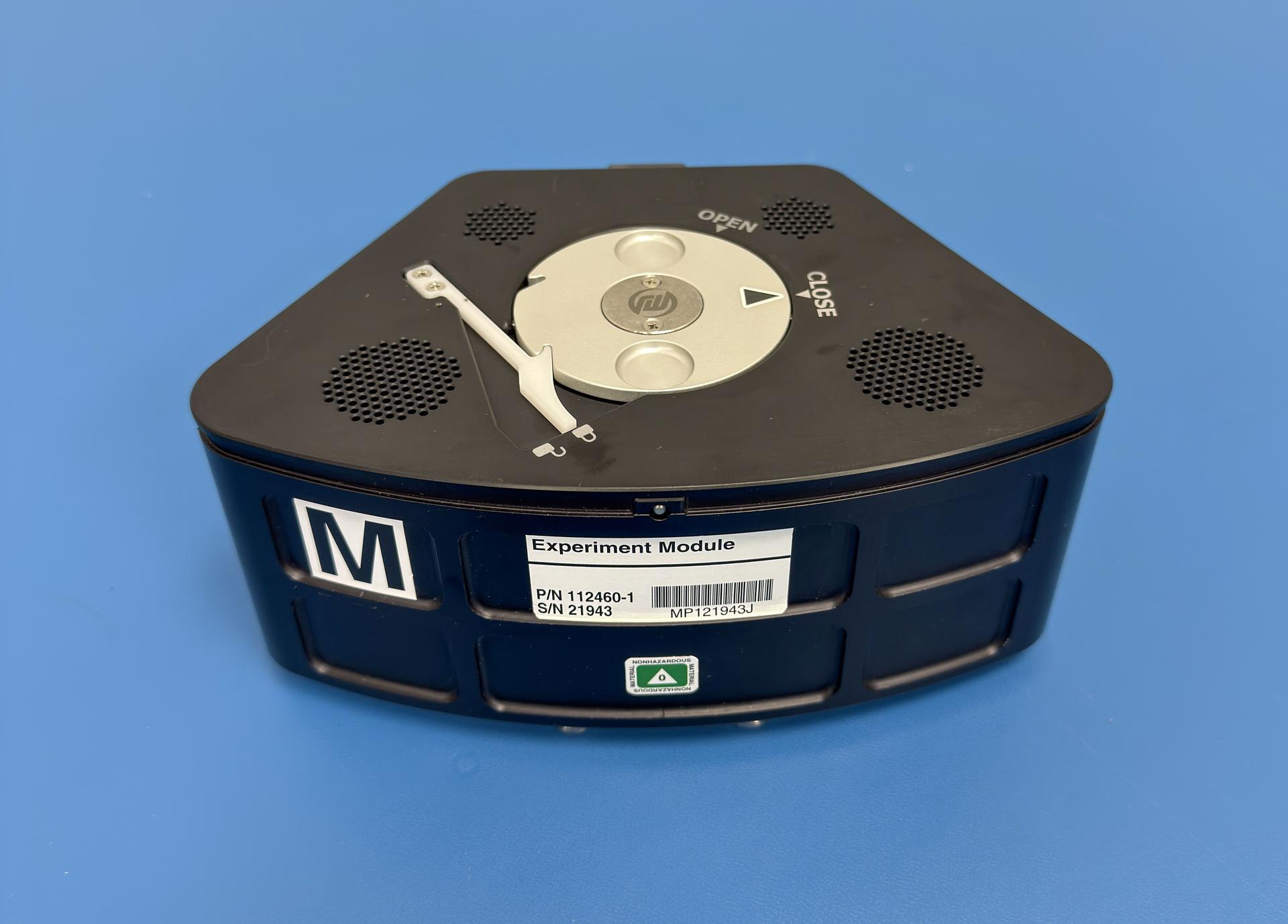 jsc2026e005496 (February 04, 2026) -- The Multi-use Variable-g Platform (MVP) Cell Experiment Module. Six of these modules run for the Streptococcus pneumoniae (Spn) Infection of Cardiac Tissue (MVP-Cell-09) investigation, each houses three sample conditions. Credit: Grant Vellinger, Redwire.