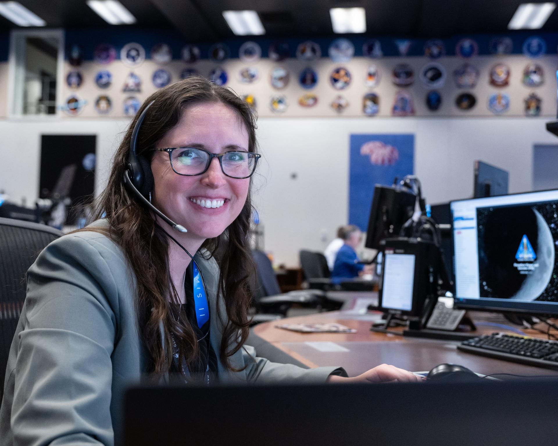 Artemis II science officer Kelsey Young monitors science operations at the new SCIENCE console in NASA's Mission Control Center. Credits: NASA/Bill Stafford