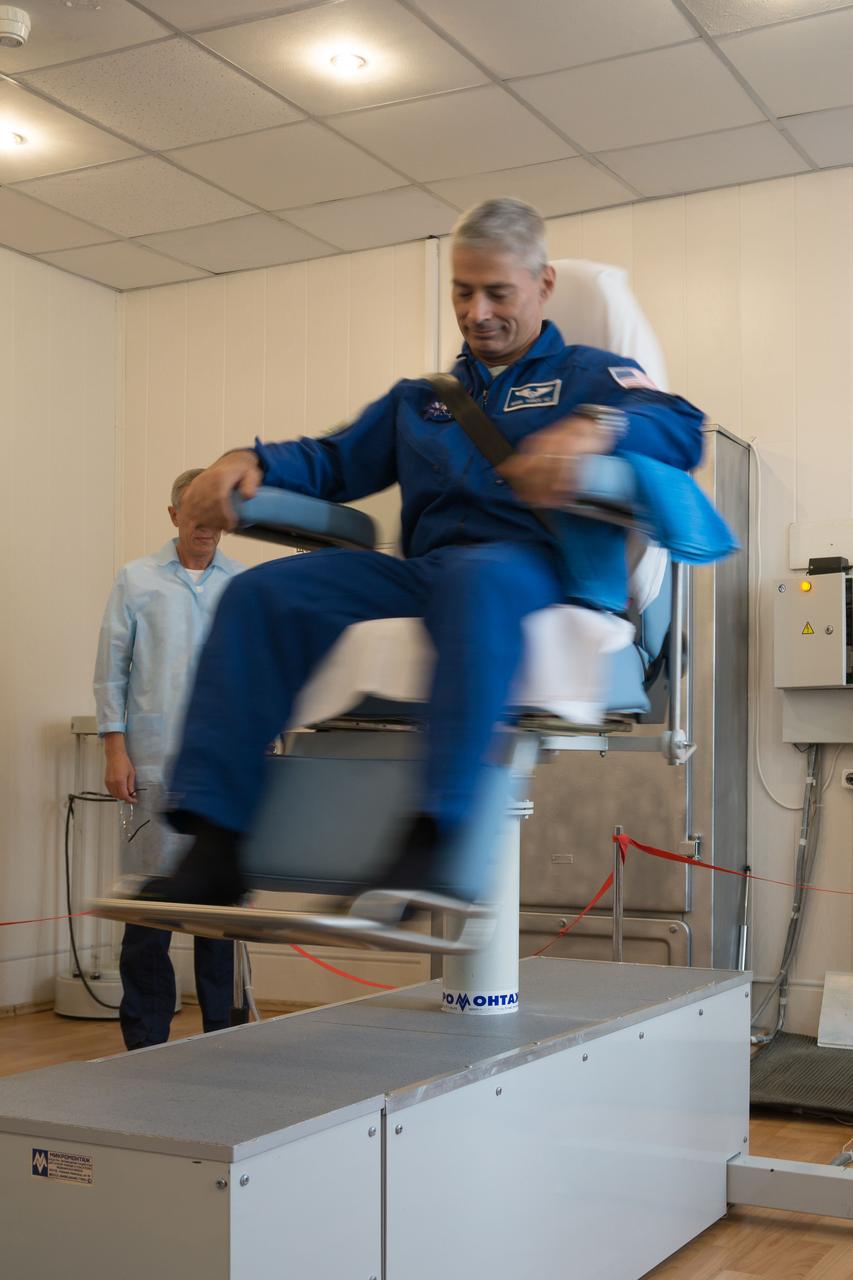 Expedition 49 backup crew member Mark Vande Hei takes part in spin chair training during media day on Friday, Sept. 16, 2016 at the Cosmonaut Hotel in Baikonur, Kazakhstan. Expedition 49 flight engineer Shane Kimbrough of NASA, flight engineer Andrey Borisenko of Roscosmos, and Soyuz commander Sergey Ryzhikov of Roscosmos are scheduled to launch to the International Space Station in their Soyuz MS-02 spacecraft from the Baikonur Cosmodrome on September 24 Kazakh time. Photo Credit: (NASA/Victor Zelentsov)