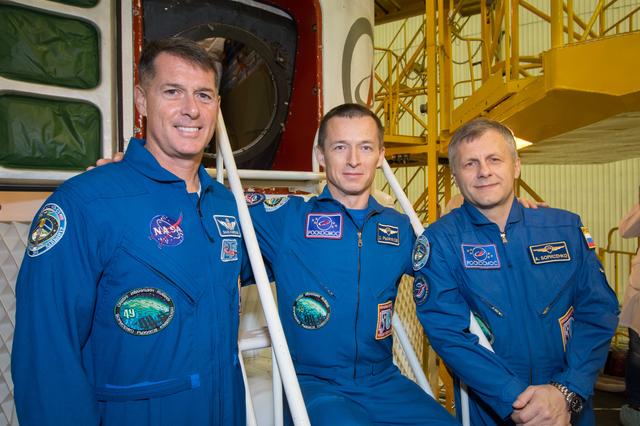 NASA image: Expedition 49 Preflight