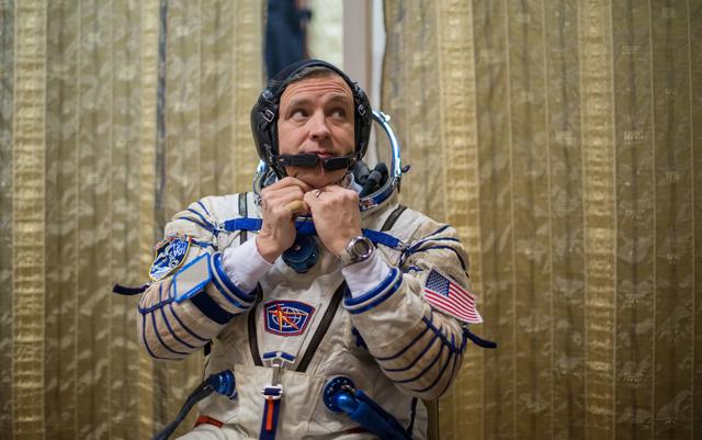 NASA image: Expedition 50 Qualification Exams