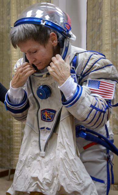 NASA image: Expedition 50 Qualification Exams