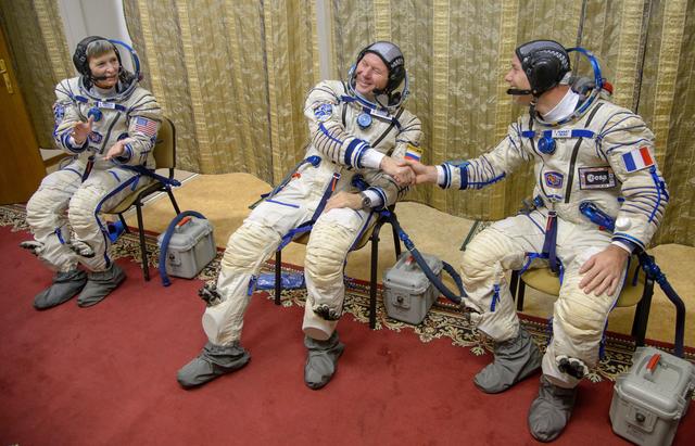 NASA image: Expedition 50 Qualification Exams