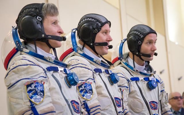 NASA image: Expedition 50 Qualification Exams