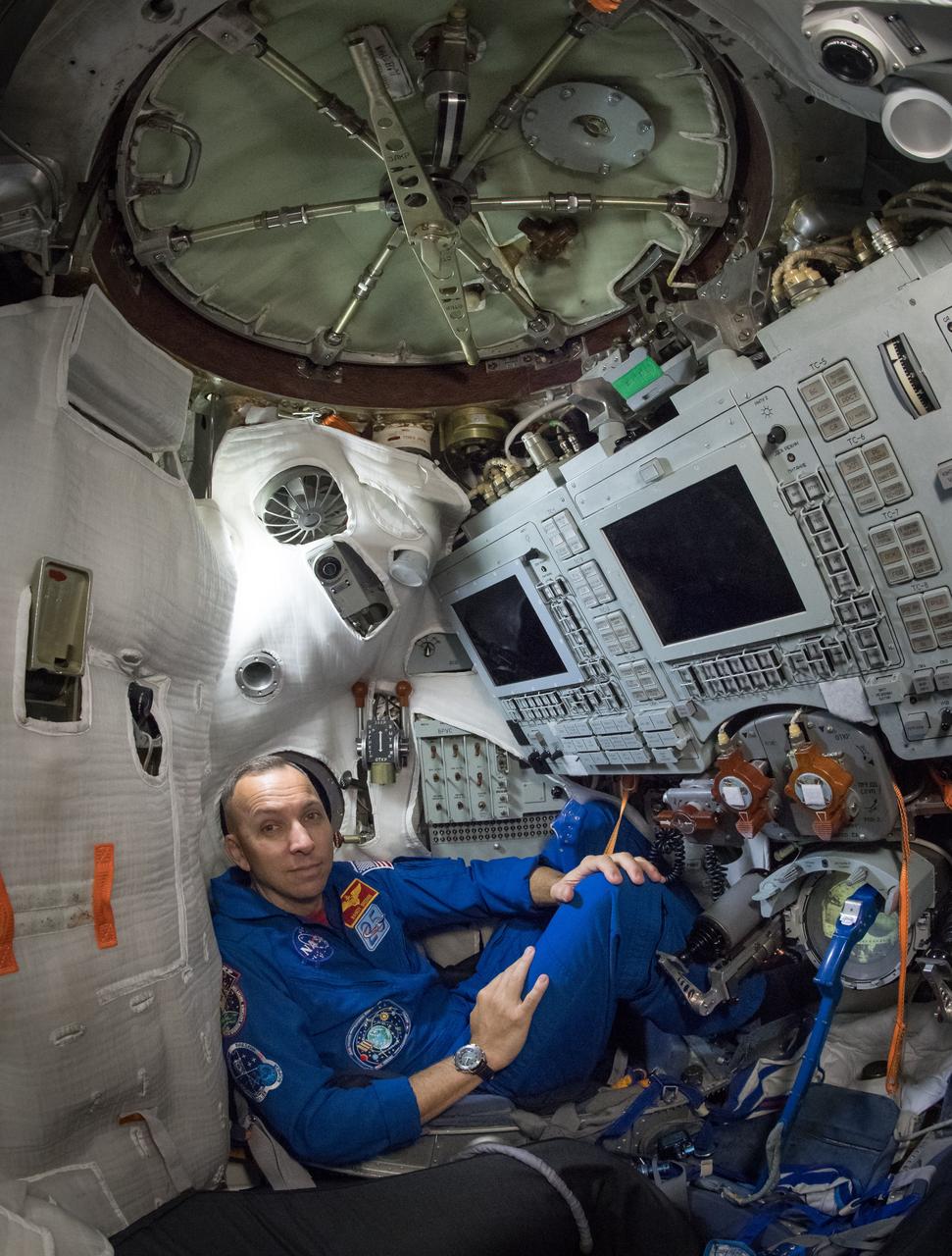 nhq2017070600116 (July 6, 2017) --- Expedition 52 flight engineer Randy Bresnik of NASA is seen inside a Soyuz simulator, Thursday, July 6, 2017 at the Gagarin Cosmonaut Training Center (GCTC) in Star City, Russia. Photo Credit: (NASA/Bill Ingalls)